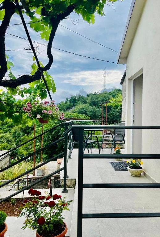 Apartments Stella Virpazar Exterior photo